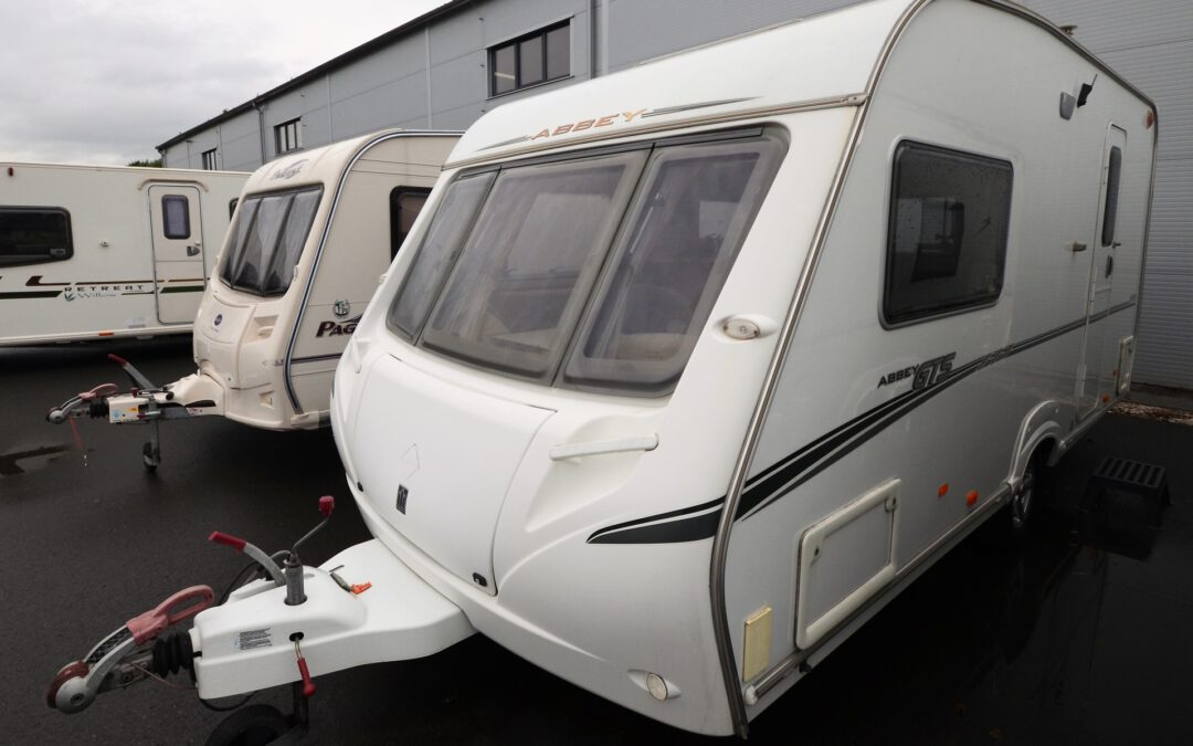 Abbey GTS 215