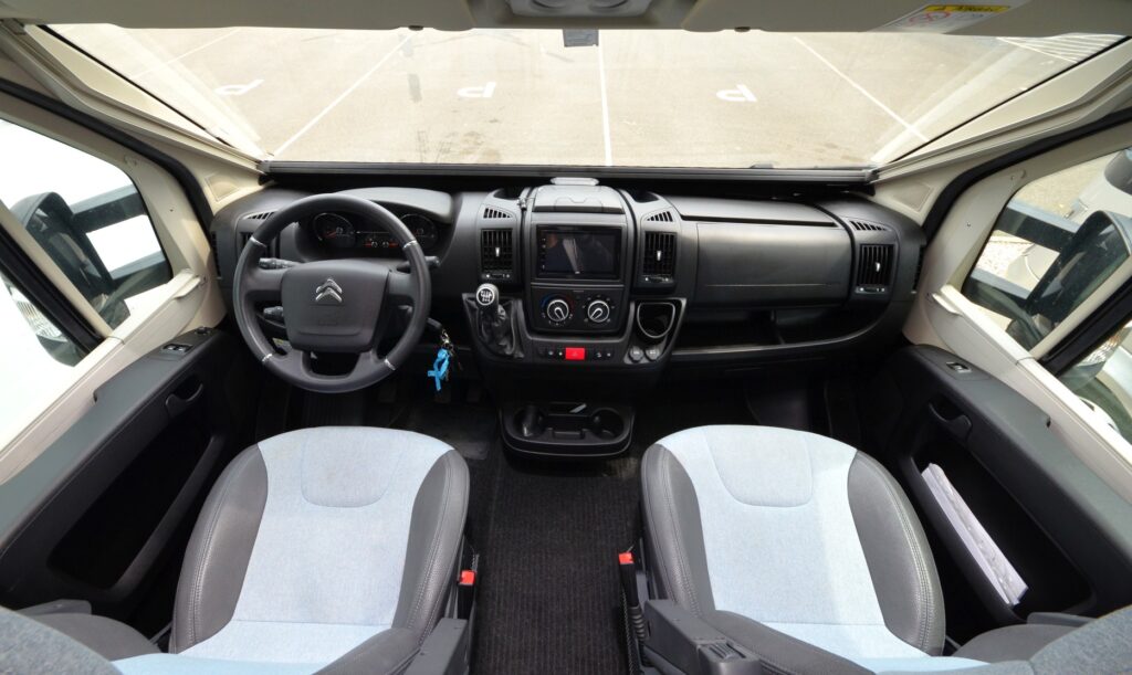 Adria_SunLiving_S70_SL_2022 (6)
