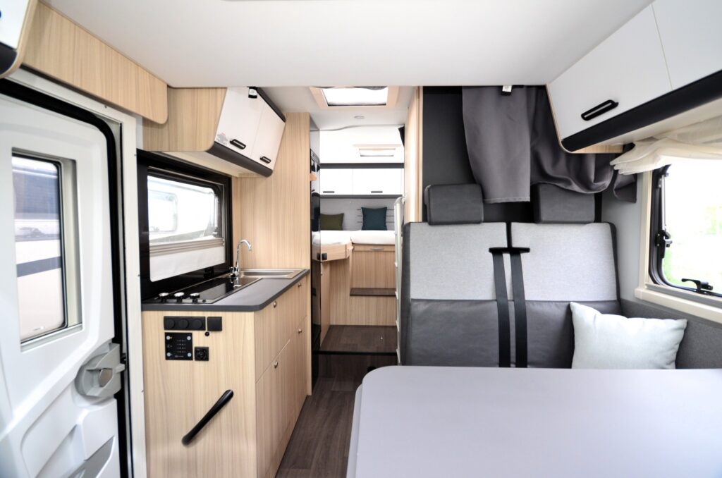Adria_SunLiving_S70_SL_2022 (8)