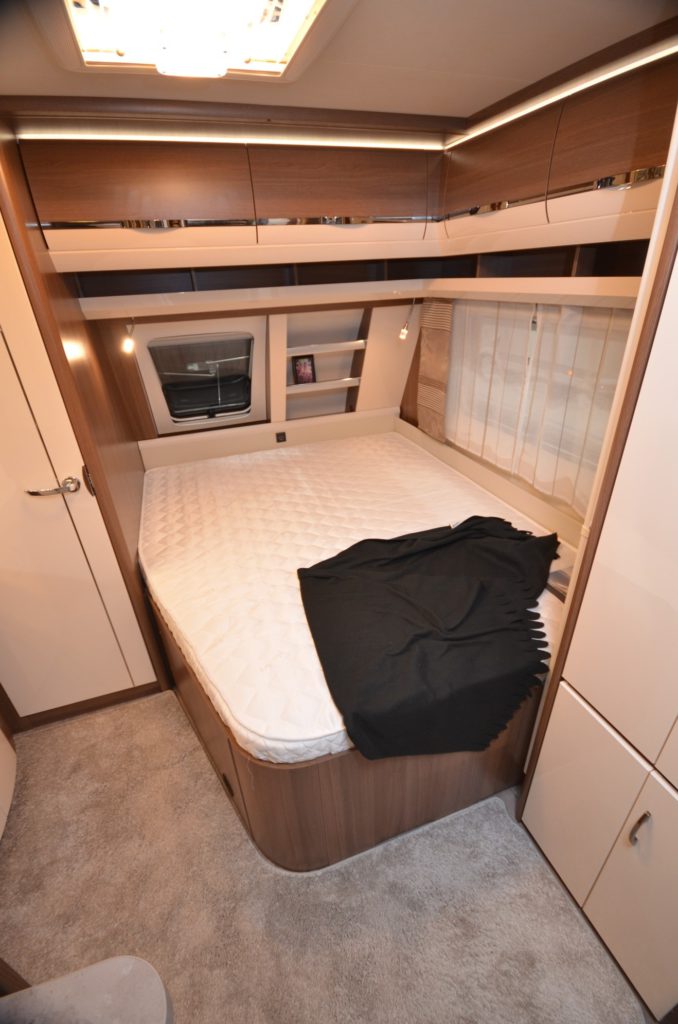 Hobby 650 UMFe Prestige 2019 (15)