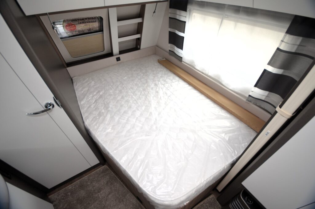 Hobby_Excellent_Edition_460_UFe_2023 (10)